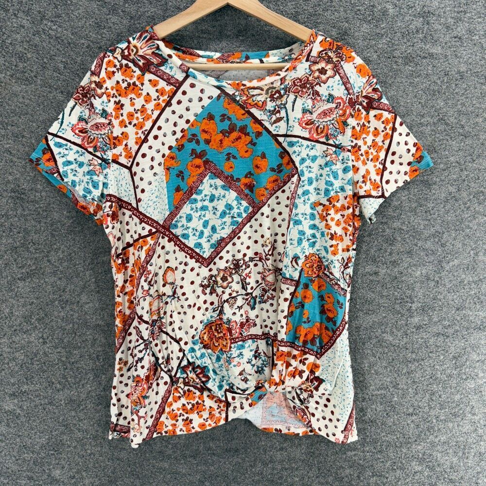 Maurices T-Shirt Women 2XL White Floral Short Sleeve Round Neck Cotton Casual